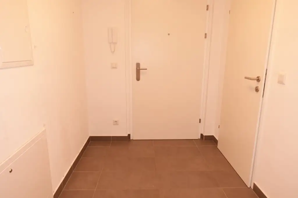 HOFSEITIGE 2 Zimmer BALKON-Neubauwohnung mit IDEALER Aufteilung - Nahe U6 Thaliastraße