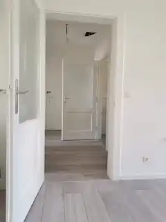 von Küche zu Vorraum