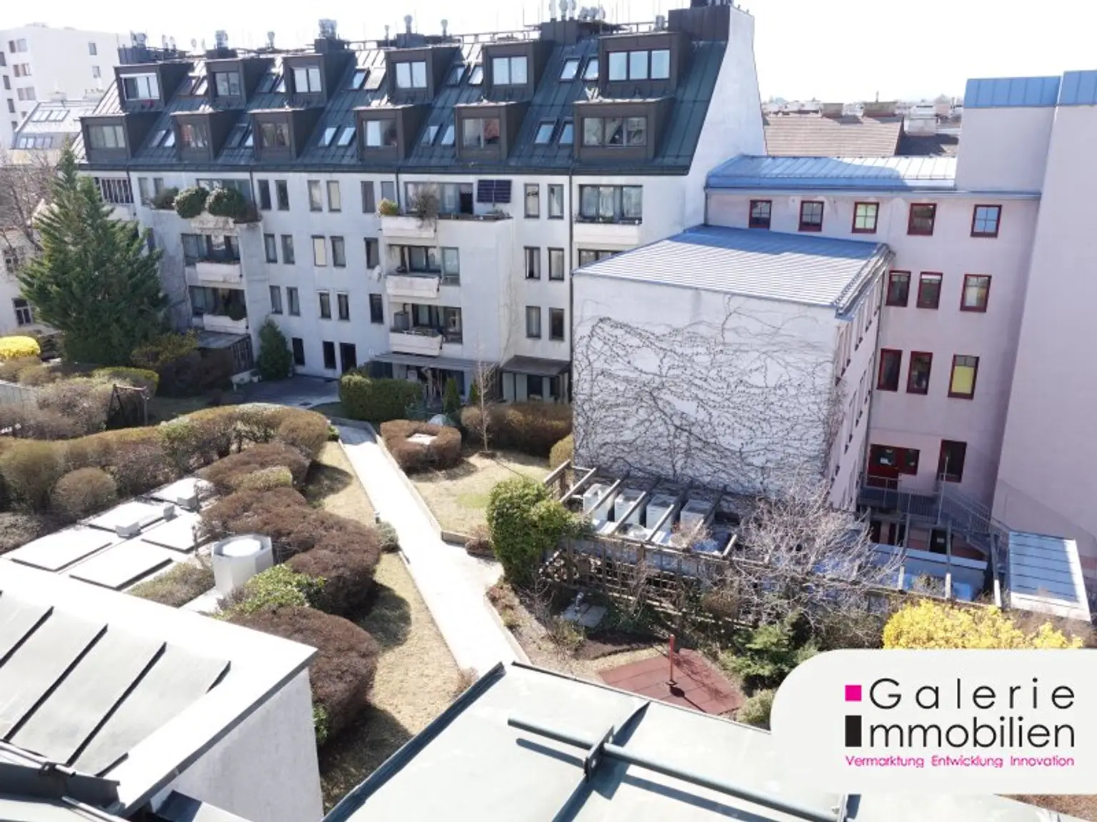 VIDEO: Sehr schöne 4-Zimmer-Maisonette, 3er-WG-geeignet, mit Fernblick und Garage!