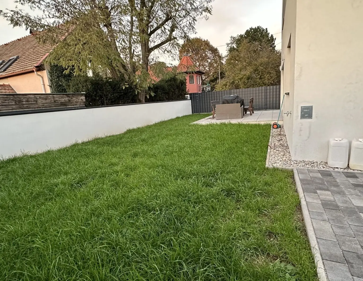 Niedrigenergie Ziegelmassiv-Einfamilienhaus nahe Wien