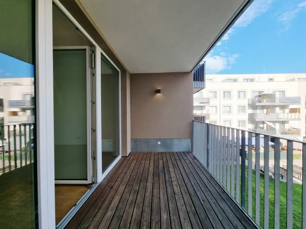 Attraktive 4-Zimmer-Wohnung mit Loggia zwischen Hauptbahnhof und Klinikum