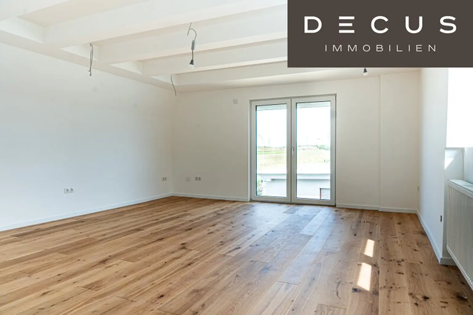 EXKLUSIVES SEEHAUS MIT EIGENEM STEG