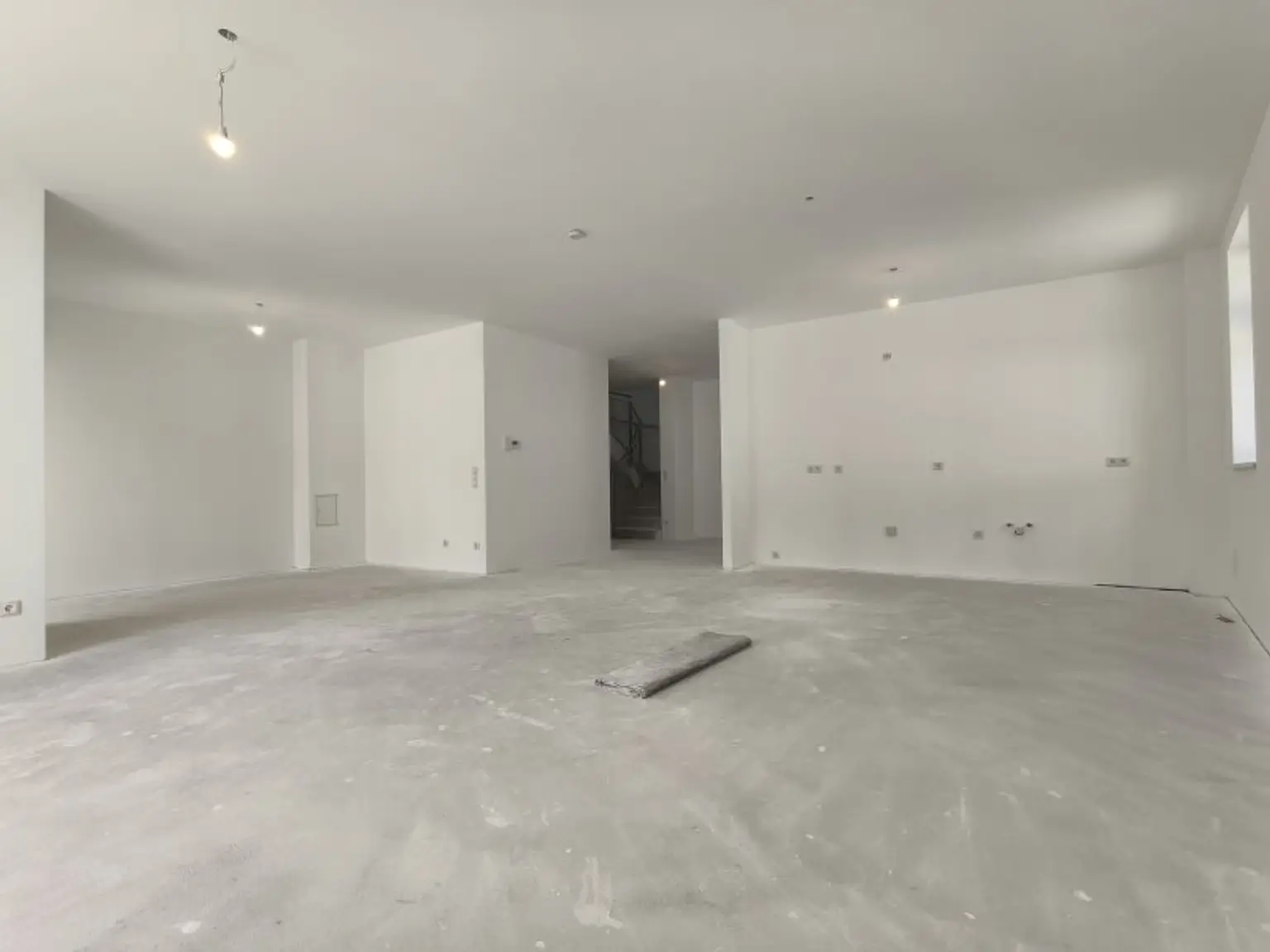 WOHNEN AM TOR ZUR NATUR – UND DOCH GANZ NAH AN WIEN - EXKLUSIVES TOWNHAUS AUF EIGENGRUND IN WEIDLING