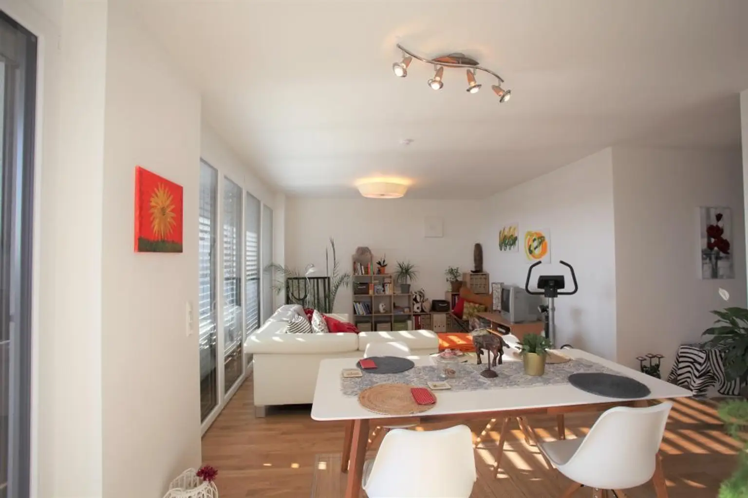 4-Zimmer Familienwohnung inkl. Einbauküche 95 m² - Top 09