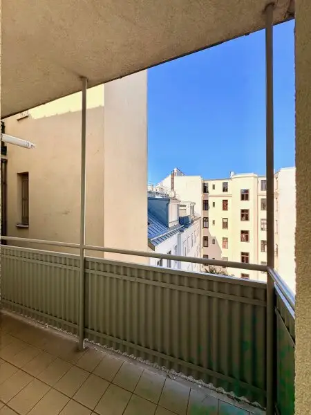 FAMILIENGLÜCK IM 7. - URBANE TRAUMWOHNUNG FÜR STADTLIEBHABER:INNEN