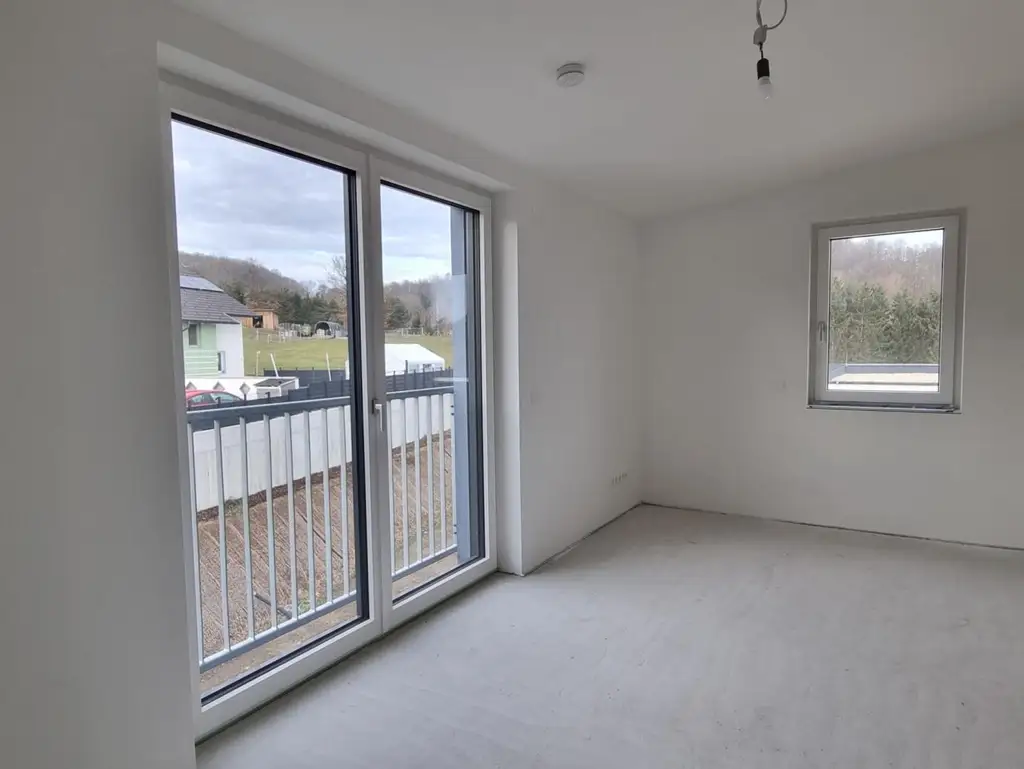 4-ZIMMER NEUBAUWOHNUNG IN SONNIGER RUHELAGE
