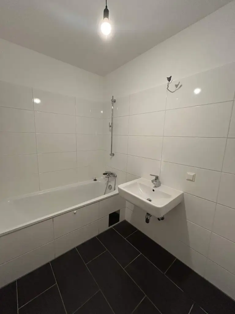 Tolle 4-Zimmer-Wohnung mit großem Balkon und Abstellplatz im 12. Bezirk