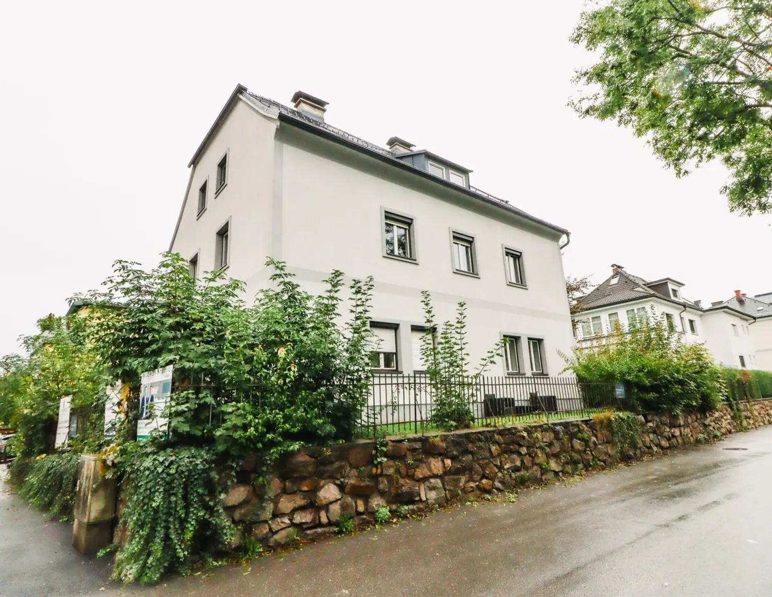 Stilvolles Mehrparteienhaus in Villach mit 3 Einheiten