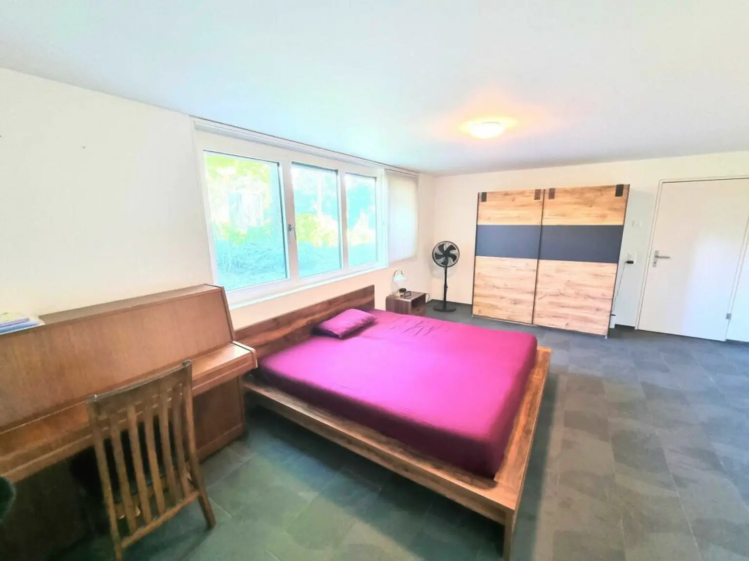 Top moderne Architekten-Villa mit Pool!