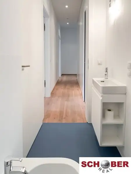 Nähe Augarten - modern sanierter Altbau mit großem Balkon