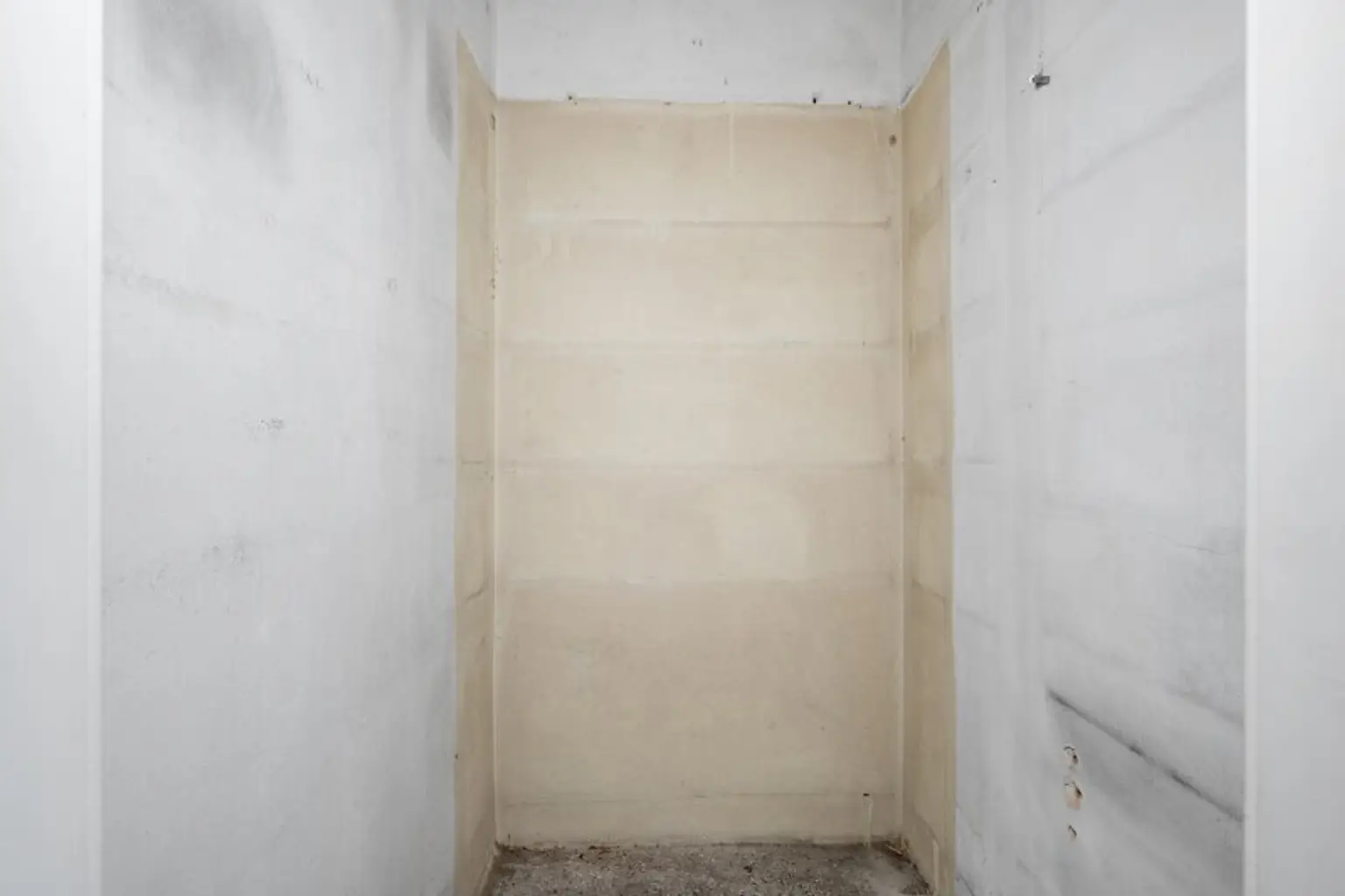 Renovierungsbedürftige 3-Zimmer-Wohnung in 1170 Wien – Ihr neues Zuhause wartet!