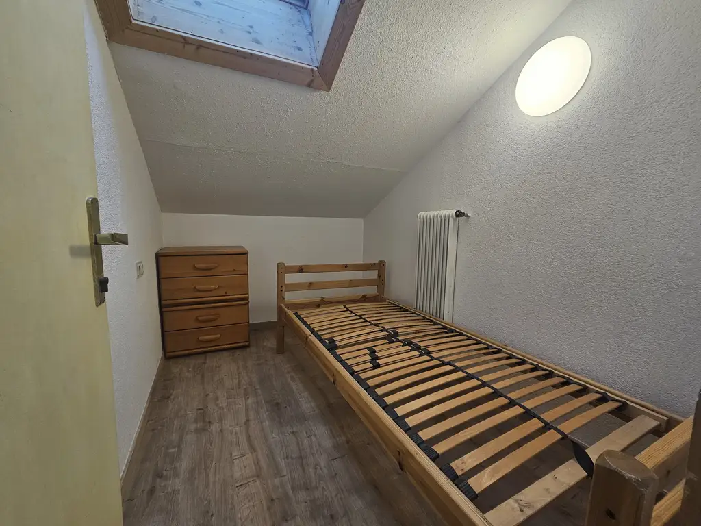 MIETE - Renovierte 3 Zimmerwohnung mit Balkon -  inkl. aller Betriebskosten