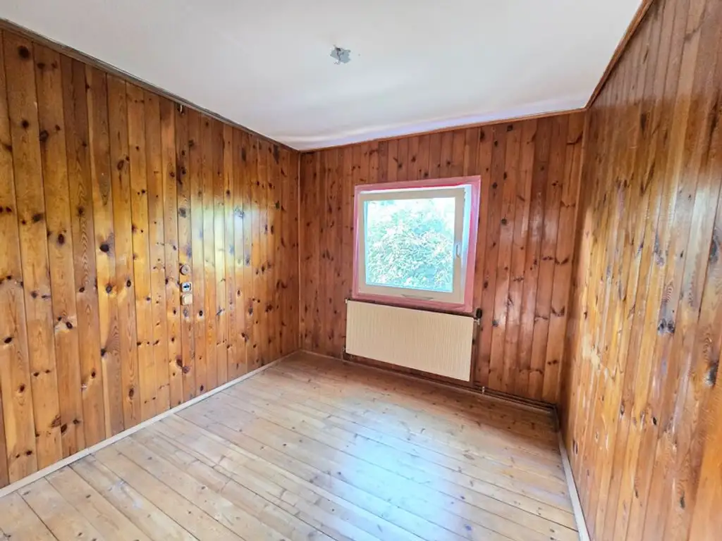 *** HAUS MIT POOL UND WINTERGARTEN - IDEAL FÜR NATUR- UND TIERFREUNDE ***
