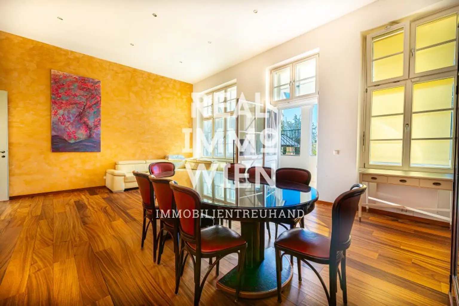 Exklusive Rarität Wohnung in 1190 Wien mit Garten und Loggia