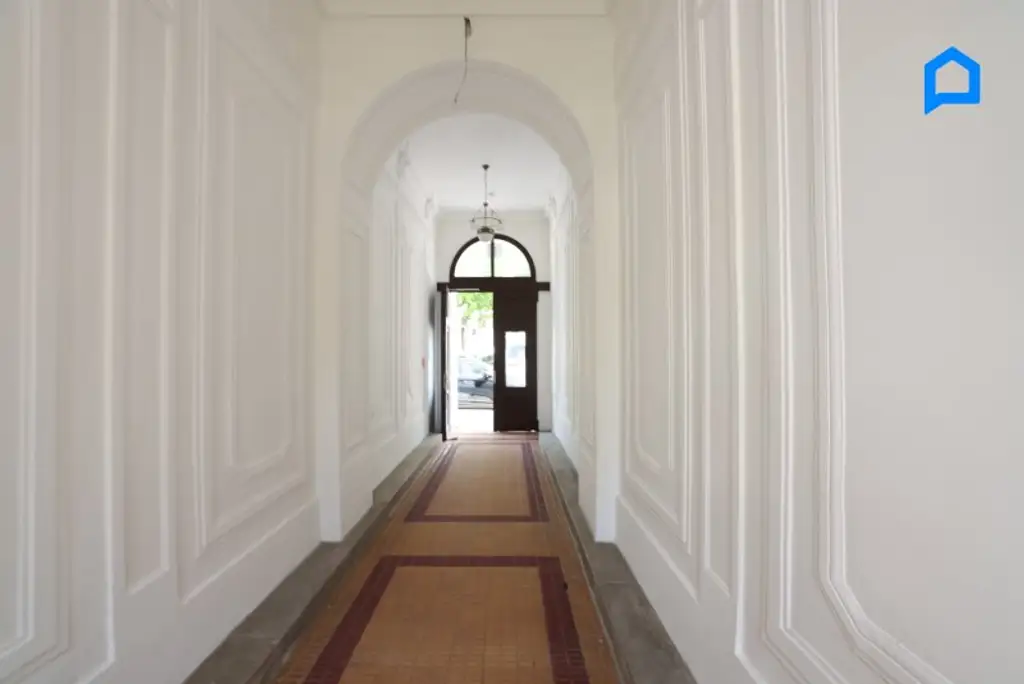 Schönbrunnblick-Gloriette, ERSTBEZUG, JETZT einziehen! Dachgeschoss NEU mit modernster Ausstattung148m² Wohnfläche, 4 Zimmer plus Nebenräume, auch Altbau Etagen-Wohnungen, teilweise Kurzzeitvermietung möglich !