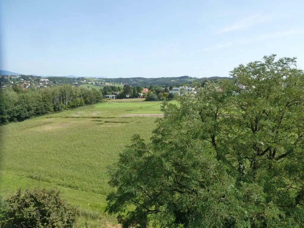 Großzügige Maisonette-Wohnung mit Stadtblick-Terrasse in Waltendorf zu verkaufen!
