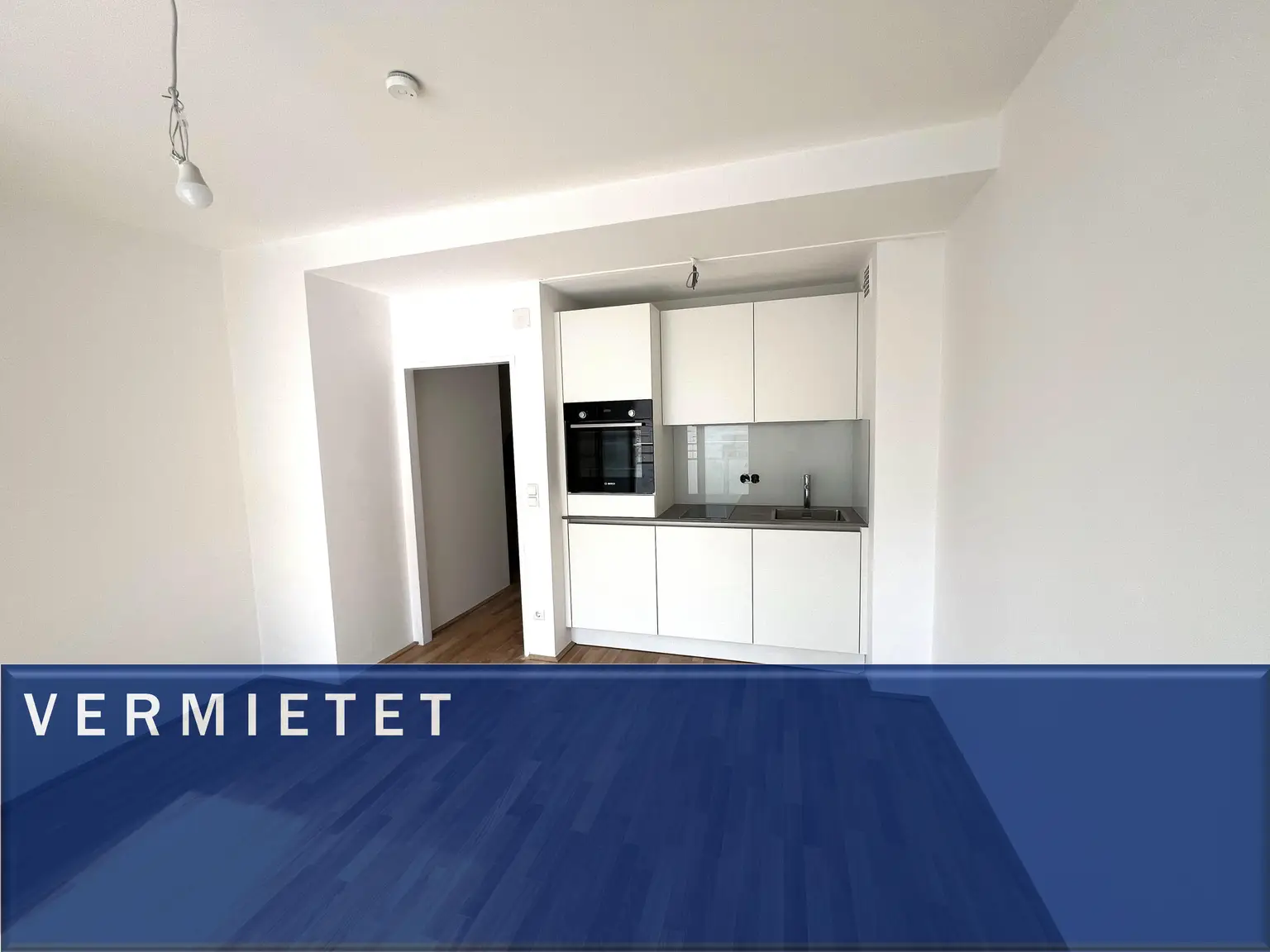Entzückende, generalsanierte Wohnung mit 2 Balkonen nahe Schwedenplatz