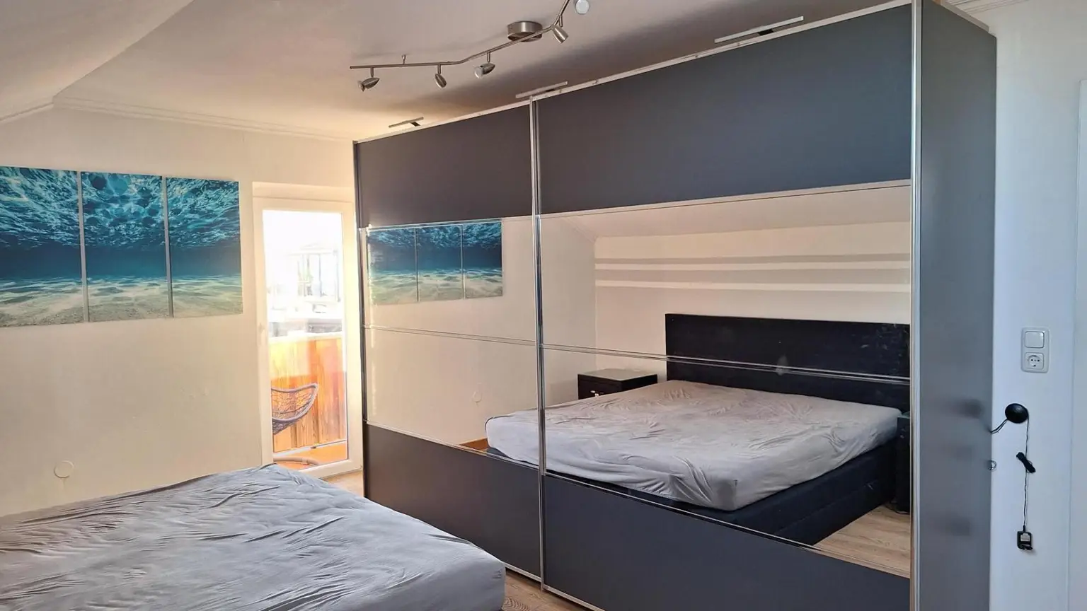 „Sonniges Dachgeschoss-Highlight in Gralla!“ 4 Zimmer Garage und mehr...