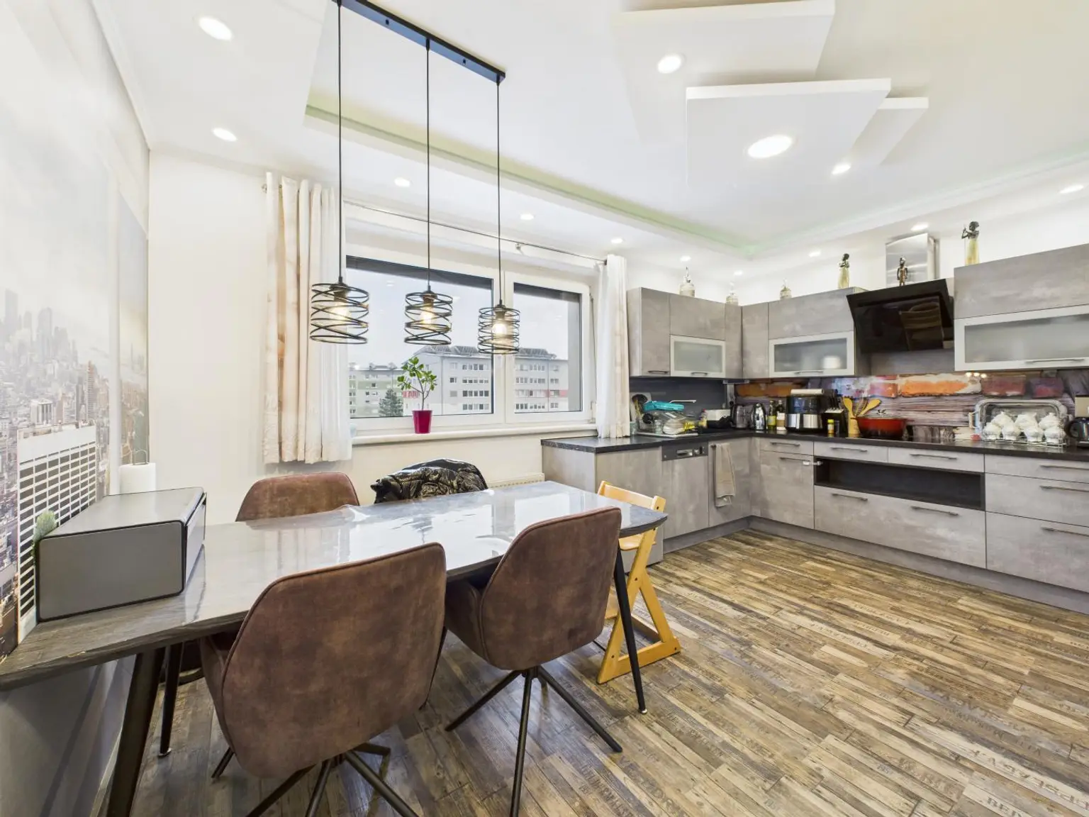 Ess- und Kochbereich 1