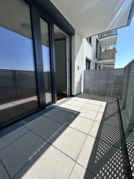 Traumhafte 3-Zimmer Wohnung in Wien: Erstbezug mit Balkon und Garage!