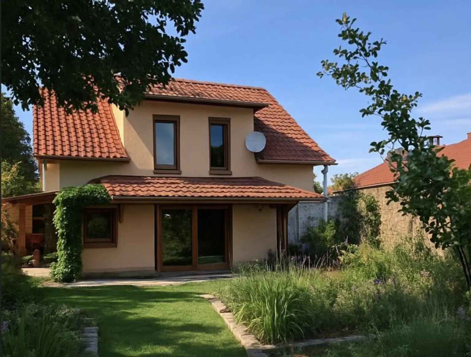 +Einzigartiges Einfamilienhaus mit Nebengebäude in Enzesfeld-Lindabrunn+