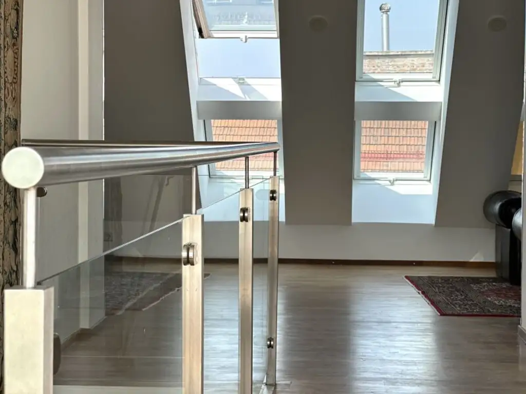 PANORAMA-DACHTERRASSE - EXKLUSIVE DACHGESCHOSSWOHNUNG AUF ZWEI EBENEN