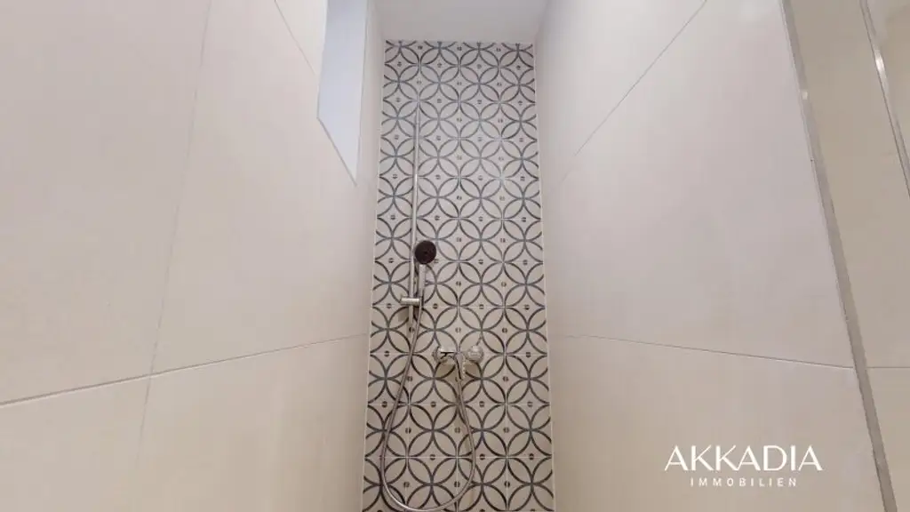 Gründerzeithaus I Sanierte Balkonwohnung
