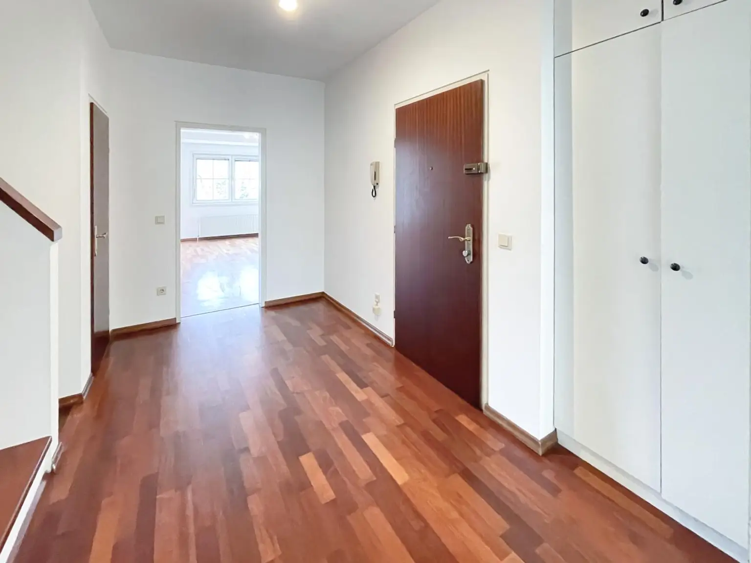 !!! Perfekt für Student(inn)en WG oder für Familien! DG-Maisonette zu mieten!