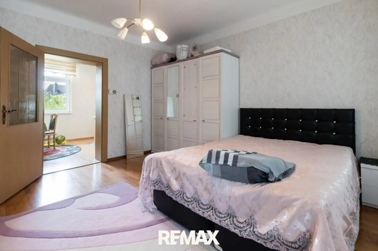 09 Schlafzimmer