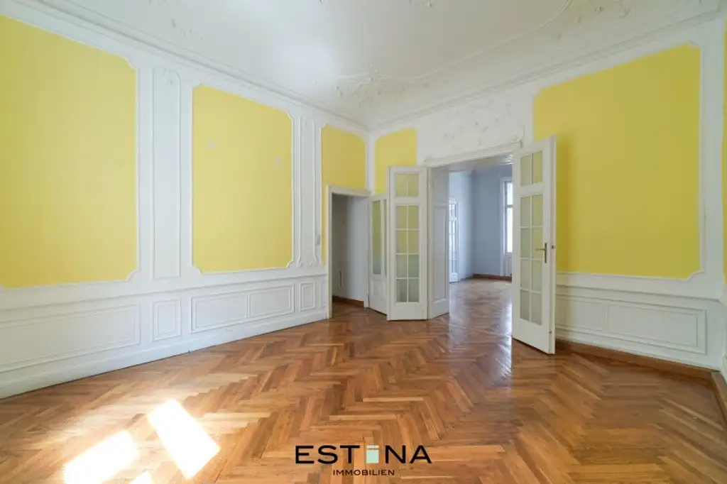 Hochwertige 5-Zimmer-Wohnung mit exklusiven Vorteilen und viel Platz