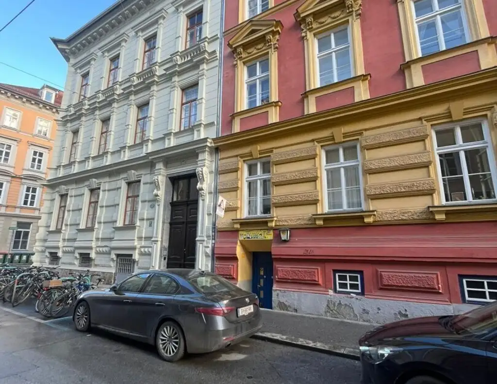 Außergewöhnliches Geschäfts/Vereinslokal/Klubhaus direkt bei der TU- Graz zur Miete.