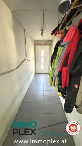 Einfamilienhaus mit 3 Zimmer und Garage zum FERTIG herrichten in Zemling zu verkaufen!