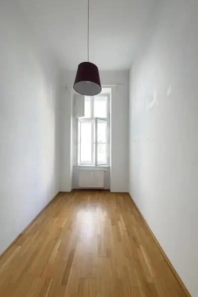 Exklusives Altbau-Juwel im 2. Bezirk – großzügige 6-Zimmer-Wohnung