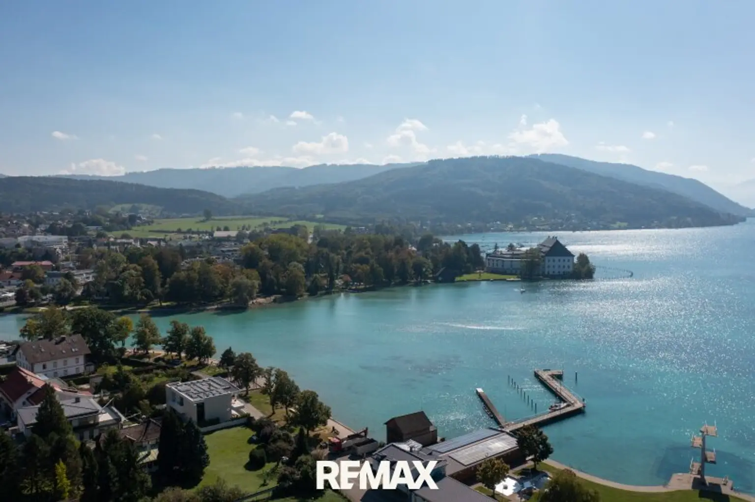 Wenn ich den See seh, brauch ich kein Meer mehr! Panoramatischer Seeblick auf den Attersee.