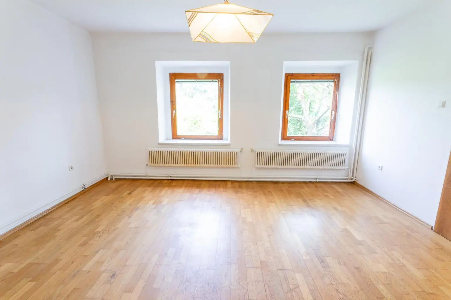 Großzügiges Wohnhaus mit Potential