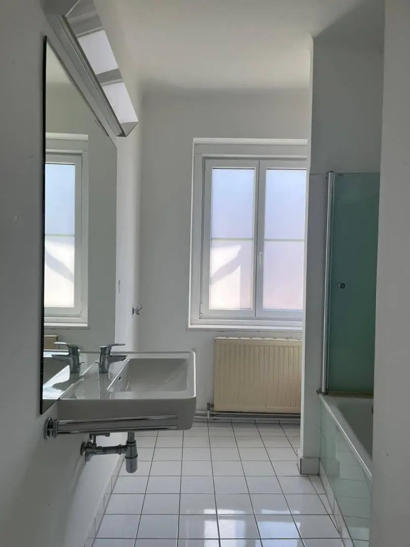 Badezimmer_ Ansicht 1