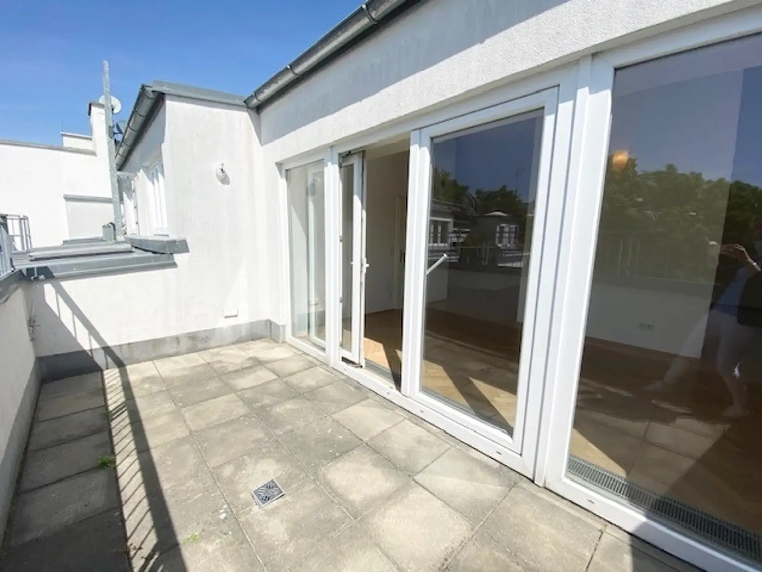 Bild17 | ++ NEU ++ MAISONETTE - VIER Zimmer mit TERRASSE - Altbau | Prima Service Immobilien