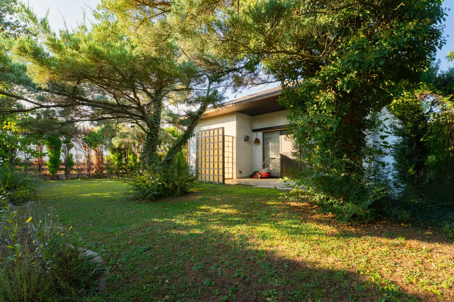 MAGISCHER RÜCKZUGSORT: Charmentes Bungalow in Ruhelage