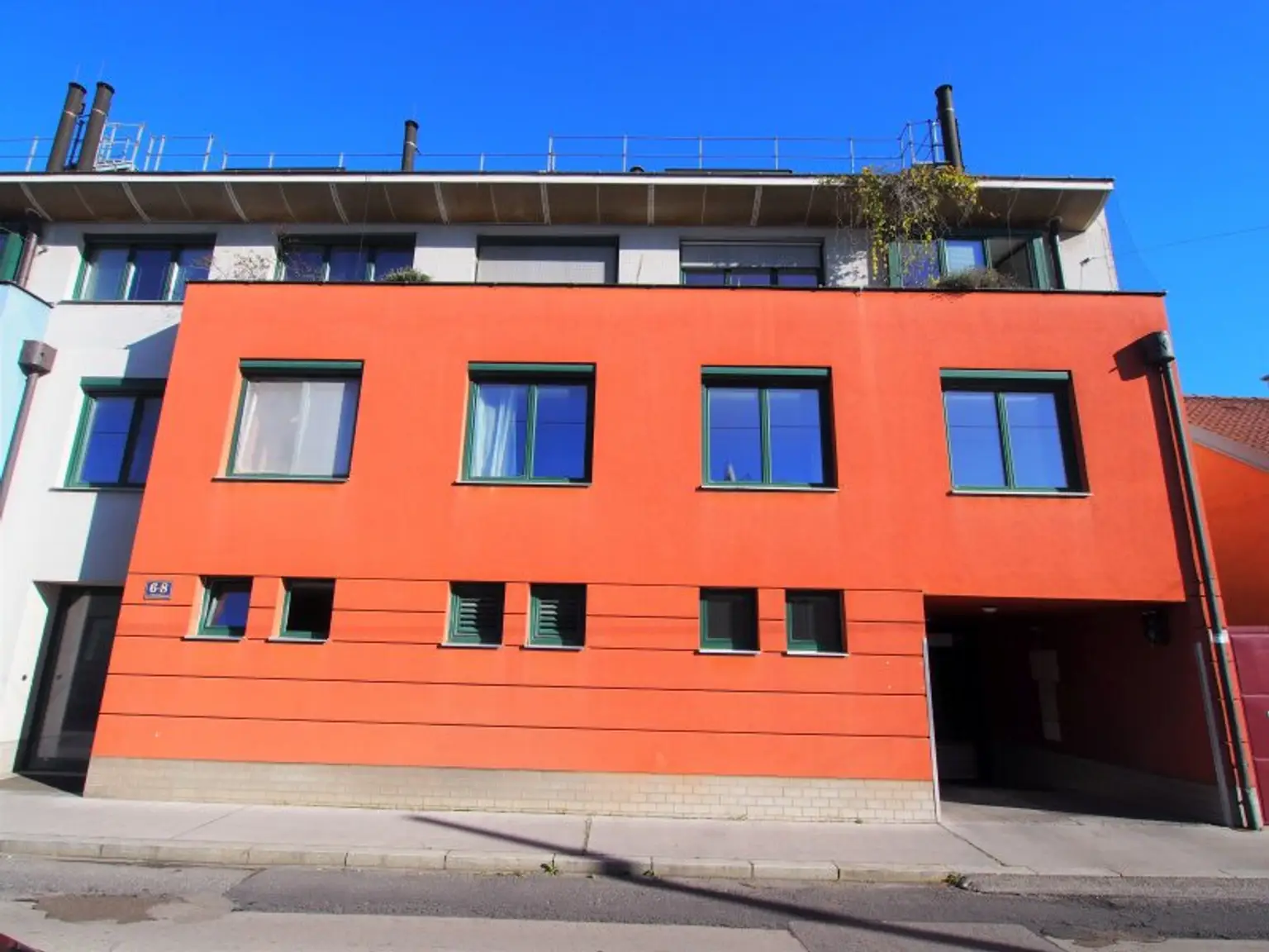 Garagenplatz Nähe U6-Siebenhirten!