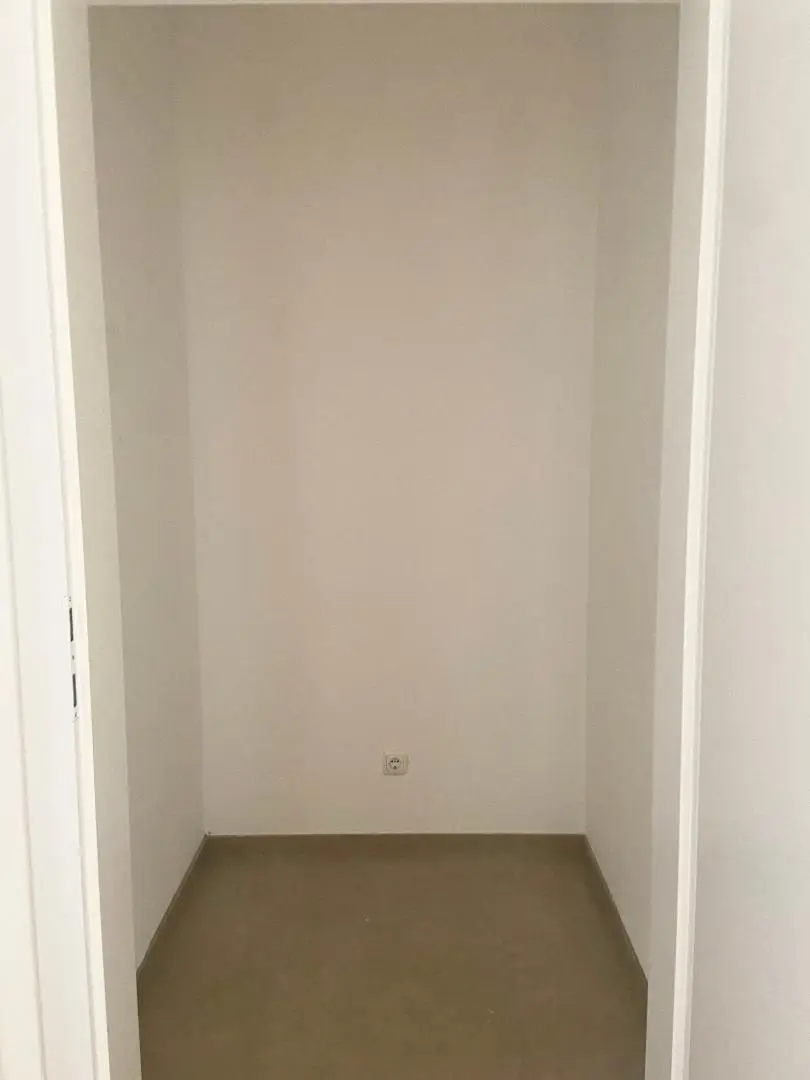 Moderne Dachgeschosswohnung inkl. Einbauküche und Loggia - Top A08