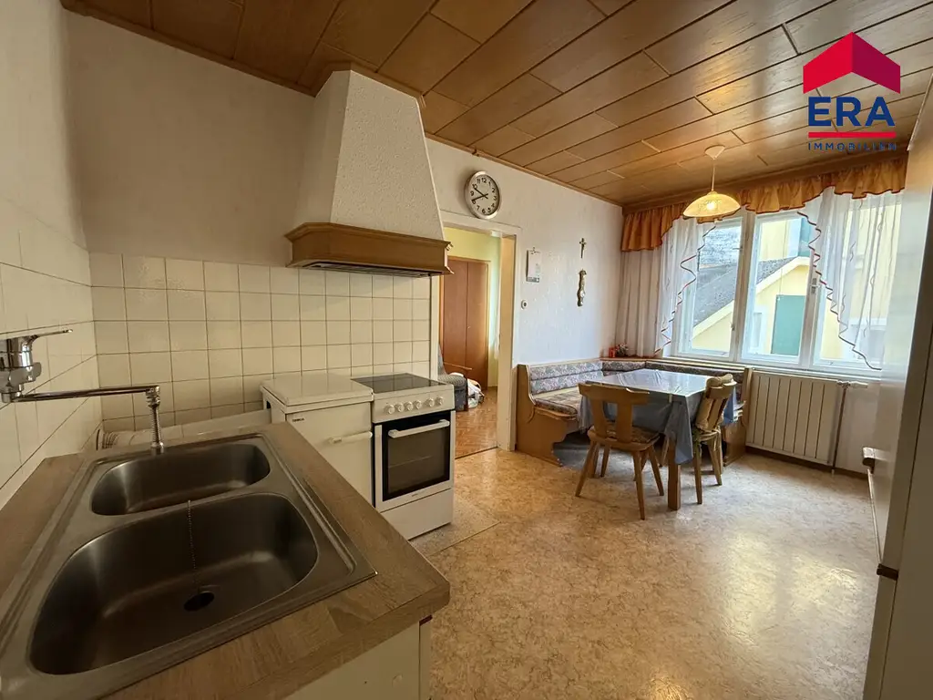 2130 Mistelbach - Einfamilienhaus mit uneinsehbarer Innenhof kleinem Stadl und diversen Nebenräumen!