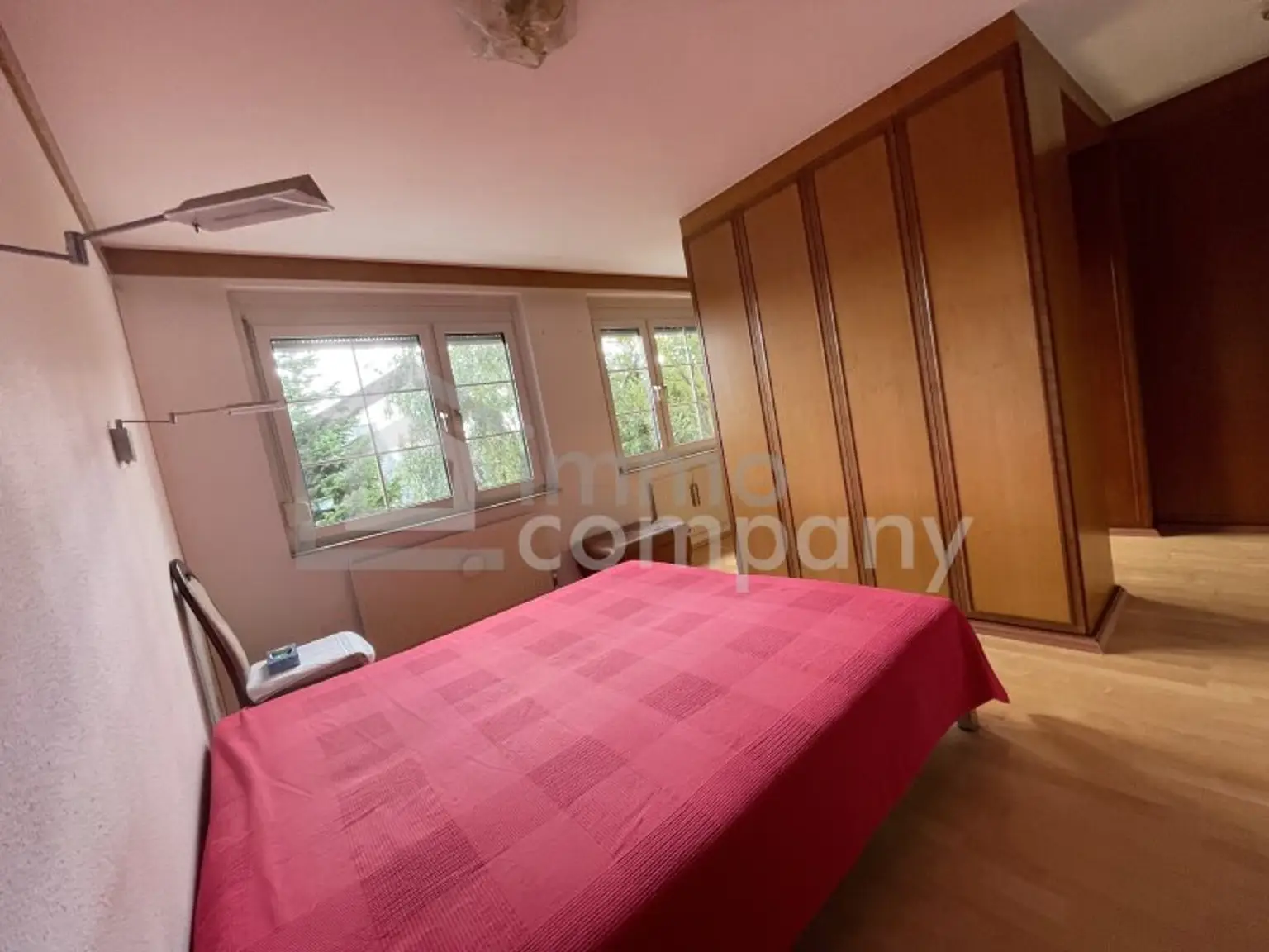 Ihr neues Zuhause: Modernes Reihenhaus mit Terrasse und Garage in 1230 Wien