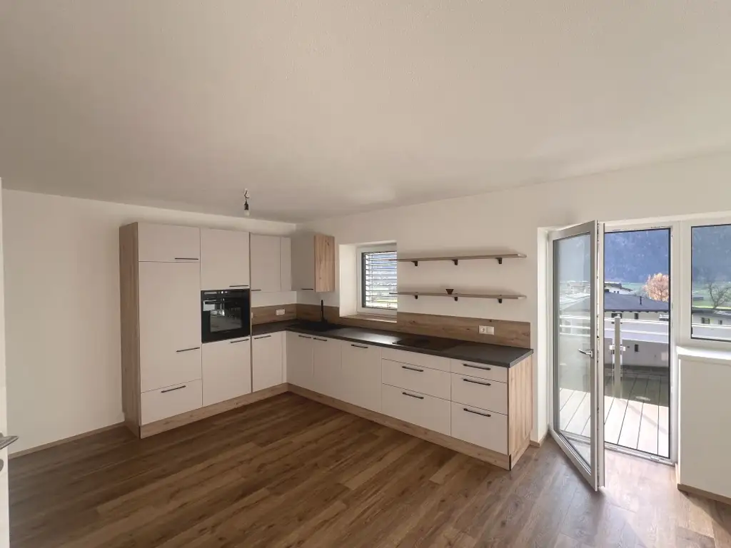 Moderne Wohnung mit eigenem Zugang