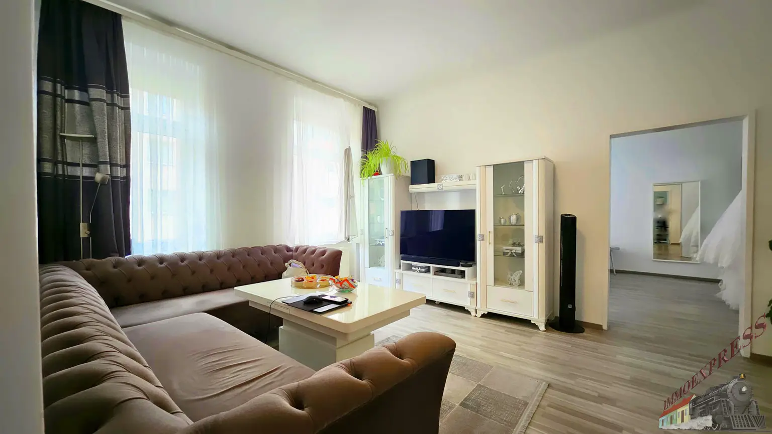 Charmante 4-Zimmer-Altbauwohnung mit modernem Flair in der Karmarschgasse – 83 m²