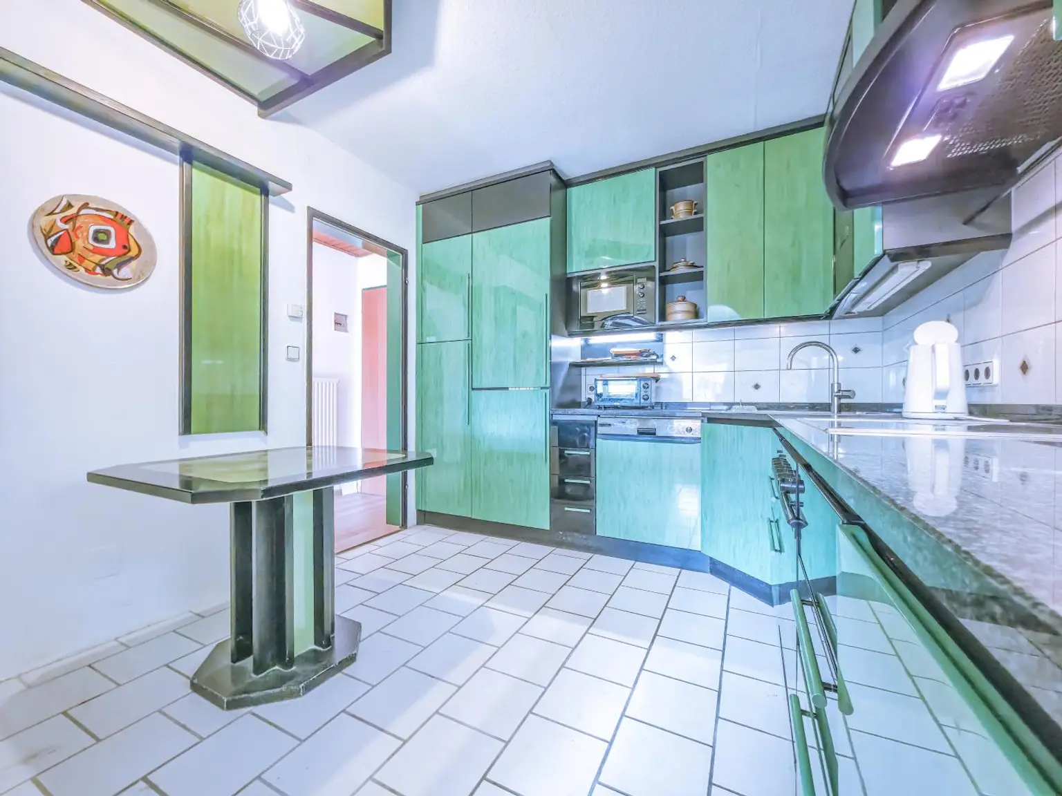 WG-taugliche, barrierefreie Wohnung mit Westterrasse und kleinem Garten in Mühlau!