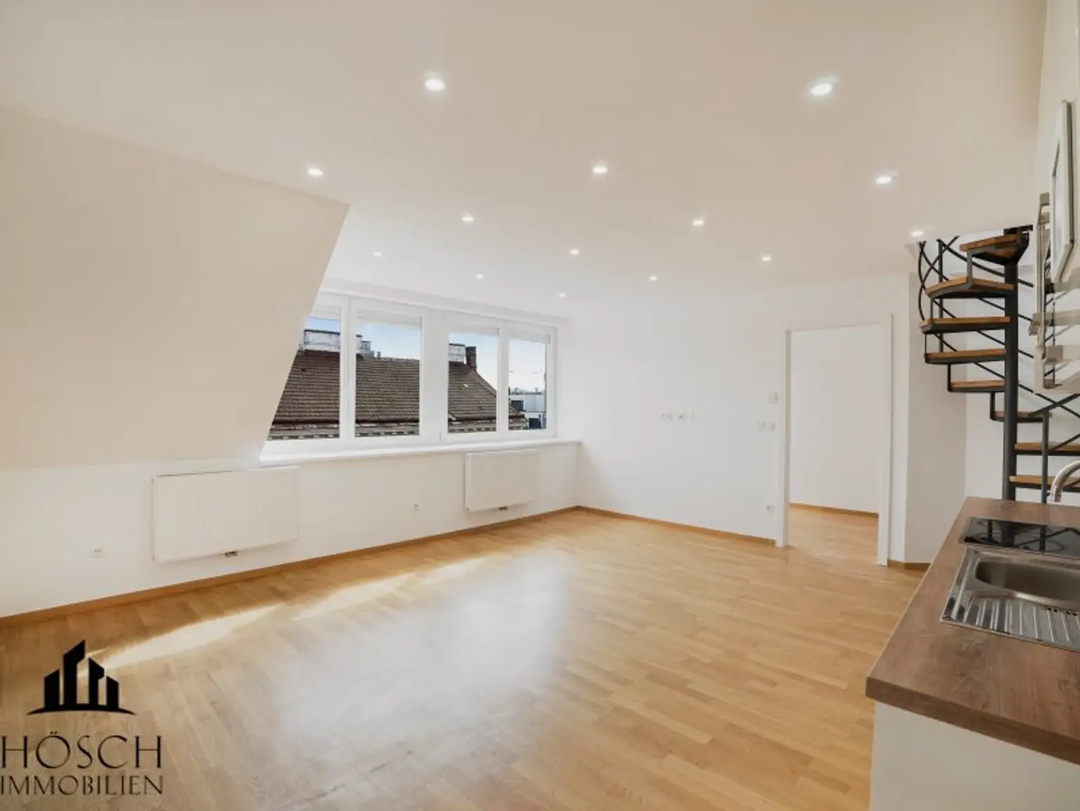 Stilvolle Maisonette-Wohnung mit Terrasse in Wiener Top-Lage!