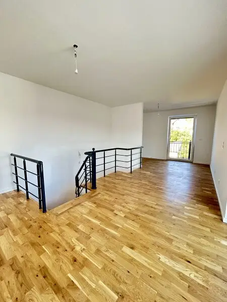 Neues Zuhause in Wilfersdorf bei Tulln : Erstbezug, 144,79m², 2 Stellplätze, Garten