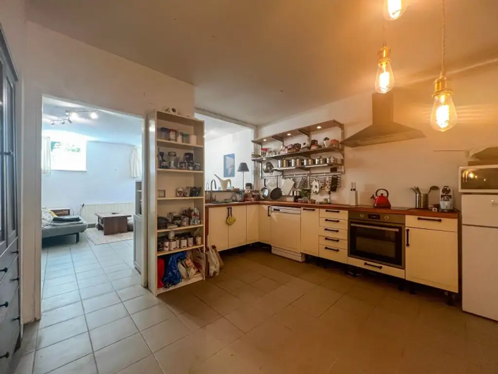 Familienidyll mit Praxisoption in Breitenfurt bei Wien: 6 Zimmer und Pool