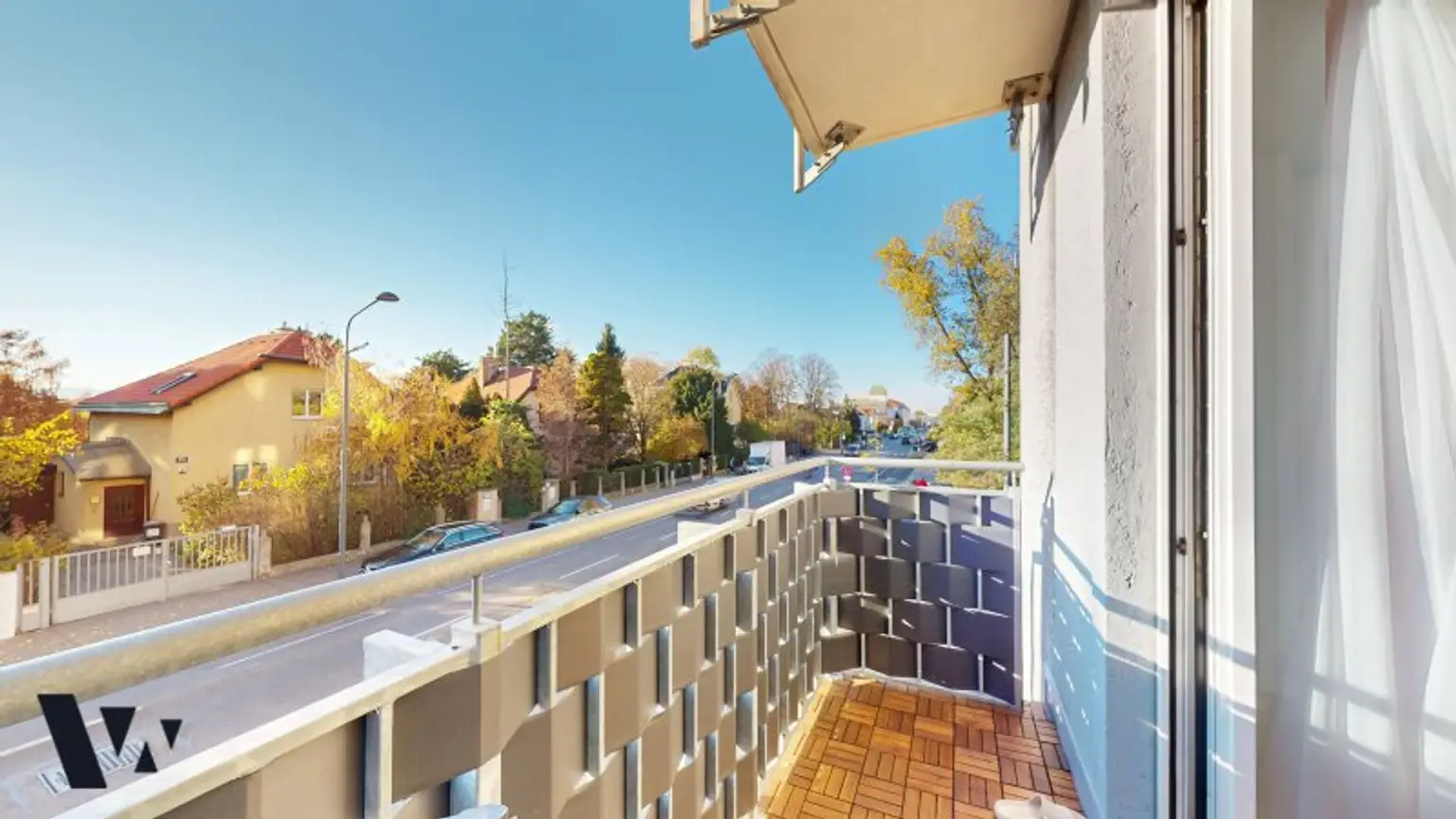 VOLLMÖBLIERTE 4-ZIMMER-DESIGNERWOHNUNG MIT BALKON | VIDEO-PRÄSENTATION