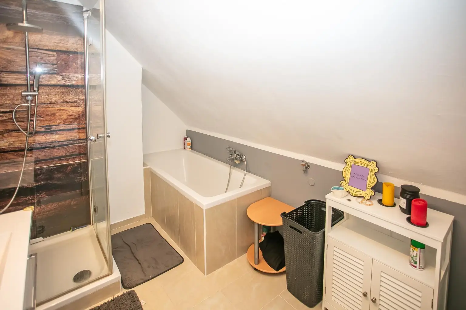 Badezimmer DG_ Steiner Landstr